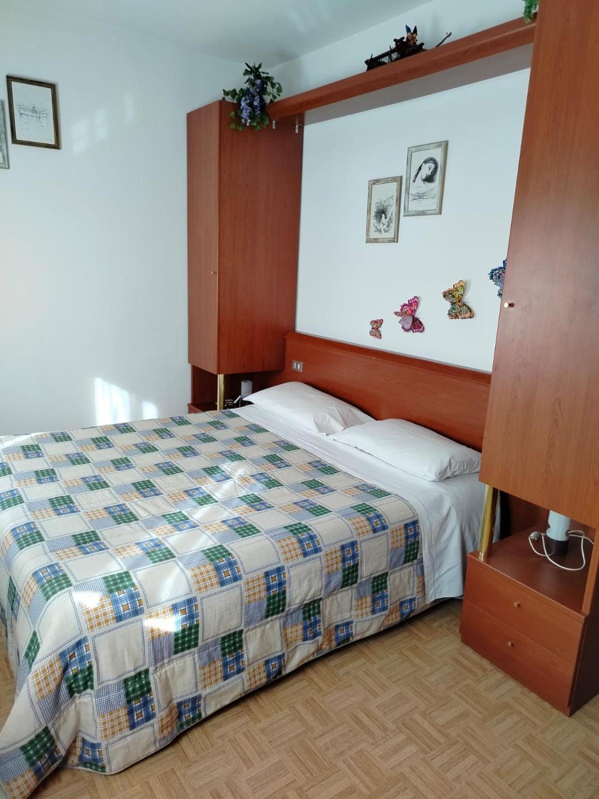 Appartamento Al Lago Levico Terme Exteriör bild